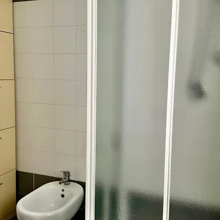 N276 - Numana, Bilocale Fronte Spiaggiola Con Piscina Нумана