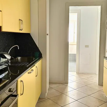 N276 - Numana, Bilocale Fronte Spiaggiola Con Piscina * Numana