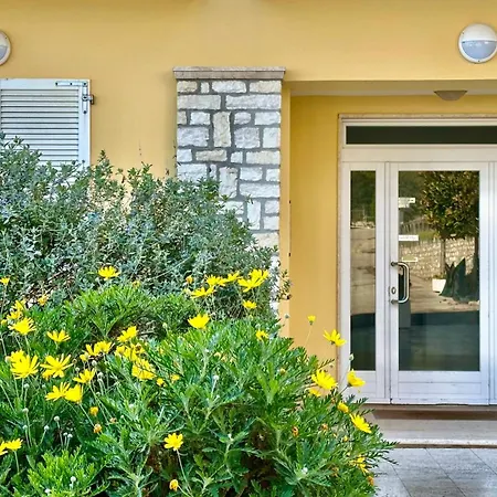 Lägenhet N276 - Numana, Bilocale Fronte Spiaggiola Con Piscina Numana